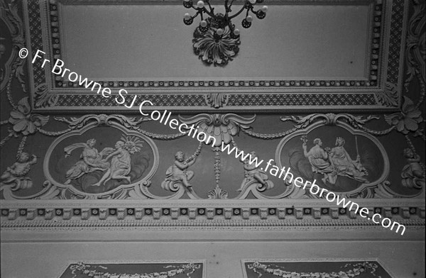 N.U.I. CLUB LADIES SALOON 85 CEILING